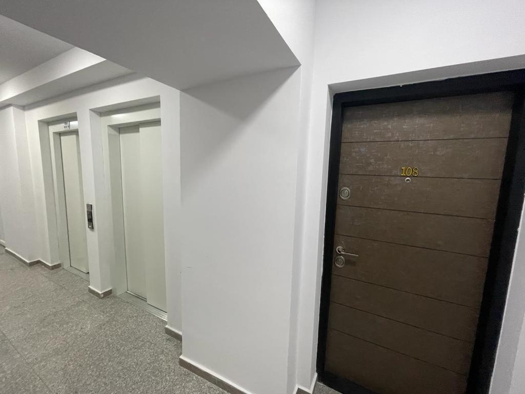 Moghioros Residence C3 Bucarest Esterno foto